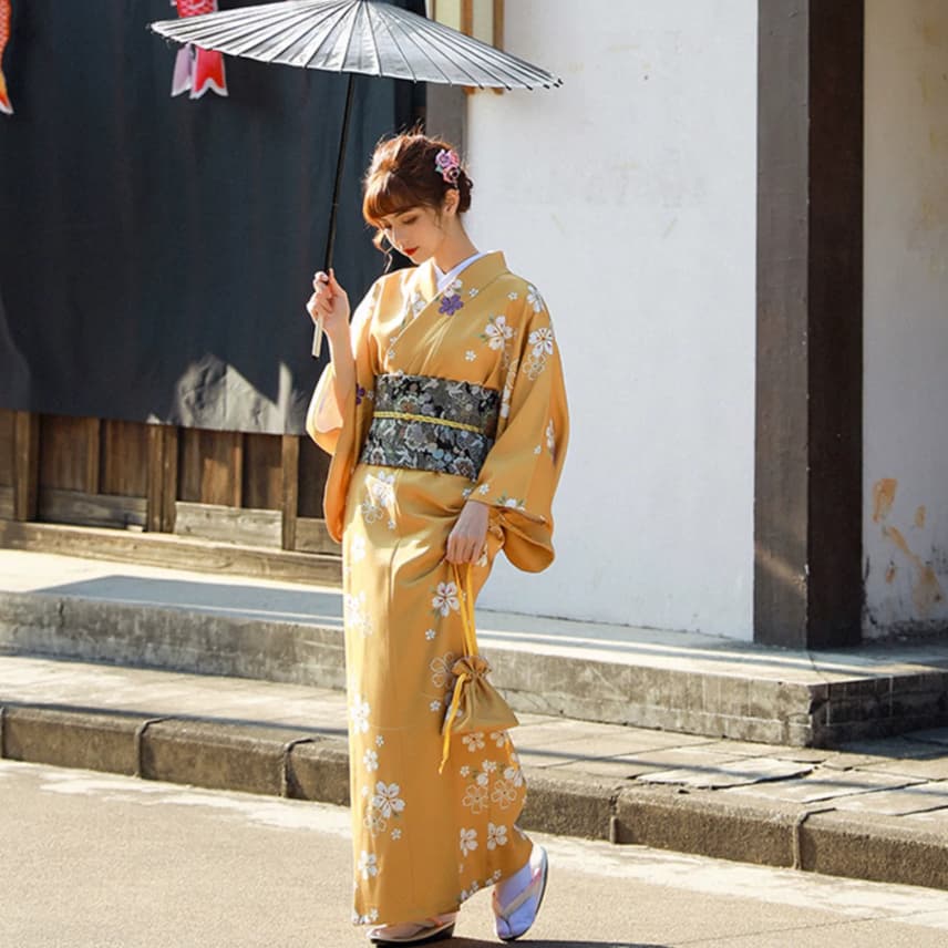 Elegant Young Ladys Japanese-style Kimono Formal Wear Womens Modernized Kimono And Yukata